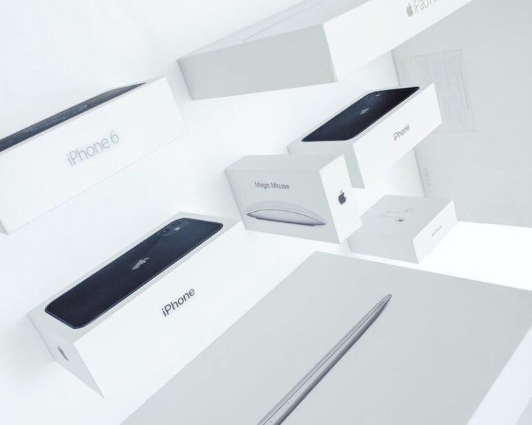 Apple's minimalist packaging increase ecommerce sales 2024 cryptody crypto payment gateway